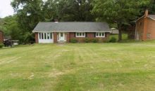 30 Eastwood Ln Washington, PA 15301