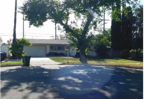 20101 Halsted St, Chatsworth, CA 91311