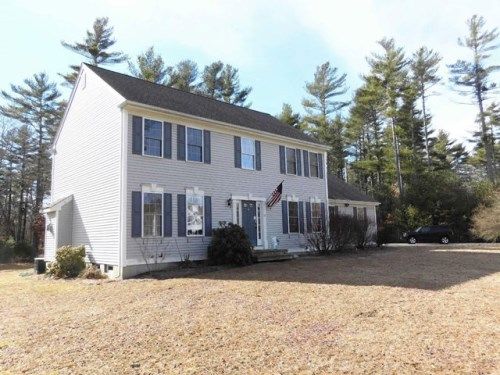 55 Harvest Cir, West Wareham, MA 02576