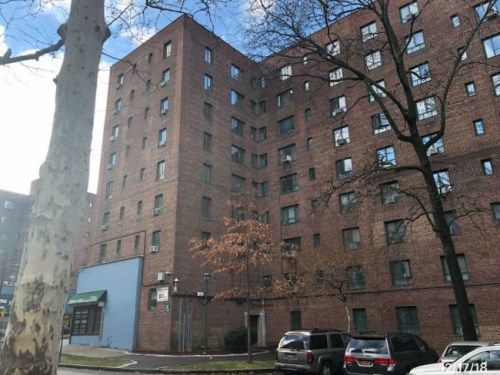 1527 Metropolitan Ave Unit# 6a, Bronx, NY 10462