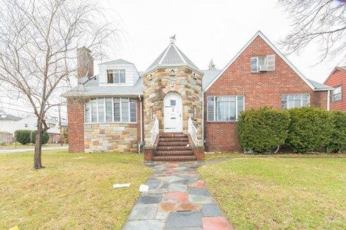 532 Piaget Ave, Clifton, NJ 07011