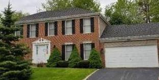 320 BUCKINGHAM DR, Algonquin, IL 60102