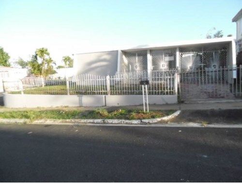 2m-2 Vidal Rios St, Trujillo Alto, PR 00976