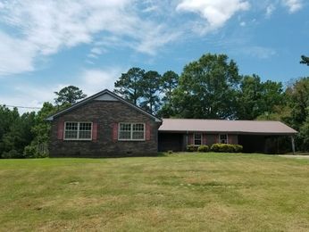 27 Meadowview Dr, Jasper, AL 35501