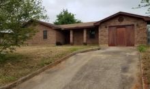 223 N Garcia St Pearsall, TX 78061