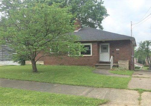 546 Orchard Ave, Niles, OH 44446