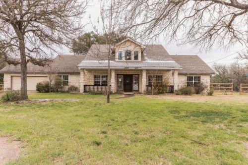 150 Arabian Ave N, Liberty Hill, TX 78642