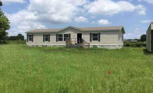 355 County Rd 1105, Maud, TX 75567