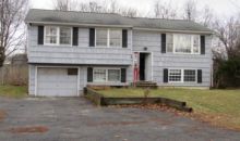 12 Thornberry Dr Glens Falls, NY 12801