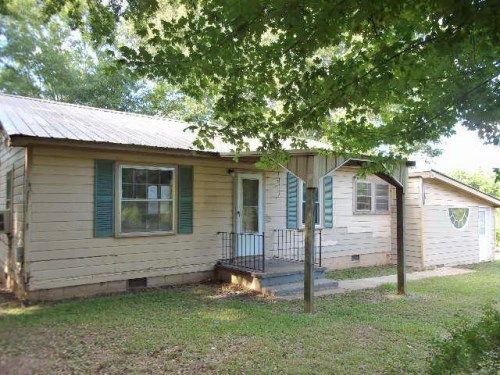 119 Campbell Ave, Bowdon, GA 30108