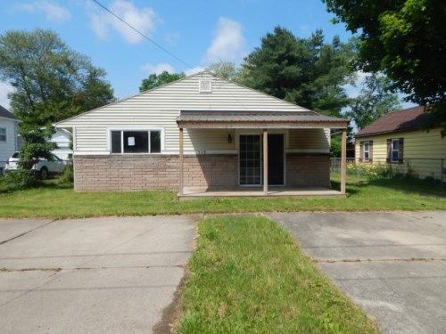 119 Howe St, Lodi, OH 44254