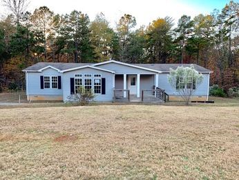 21 Peekaboo Ln, Columbiana, AL 35051