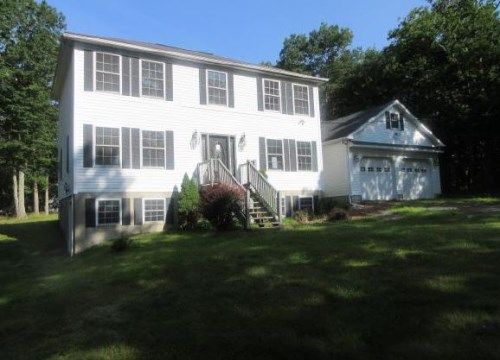 137 Larch Dr, Milford, PA 18337