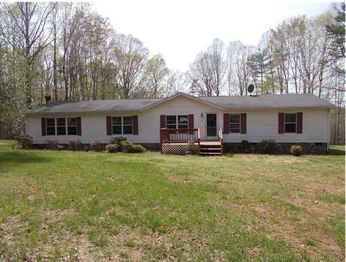 1157 Trough Run Rd, Moneta, VA 24121