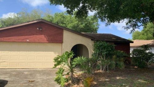 833 Green Valley Rd, Palm Harbor, FL 34683