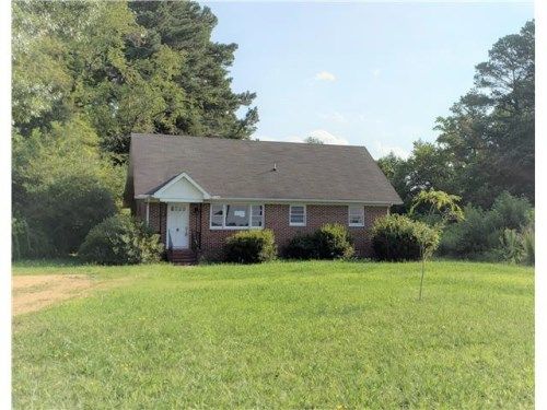 261 Ocran Rd, White Stone, VA 22578