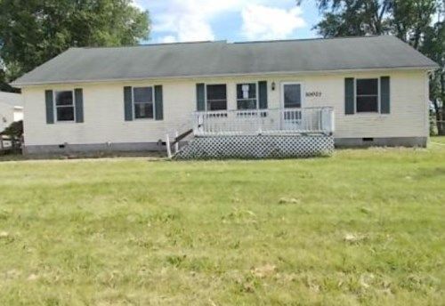 10027 Buck Rd, Freeland, MI 48623