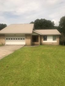 398 Stinson St, Centre, AL 35960