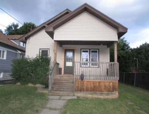 1340 Lansing Ave, Lansing, MI 48915