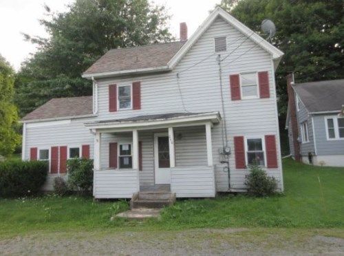 240 Erie St, Honesdale, PA 18431