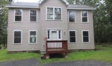 2121 Mallard Ct Bushkill, PA 18324