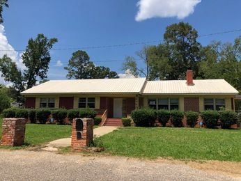 805 5th Ave, Selma, AL 36701