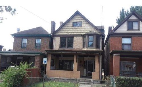 2214 Woodstock Ave, Pittsburgh, PA 15218