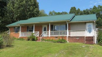 729 Steele St, Hamilton, AL 35570