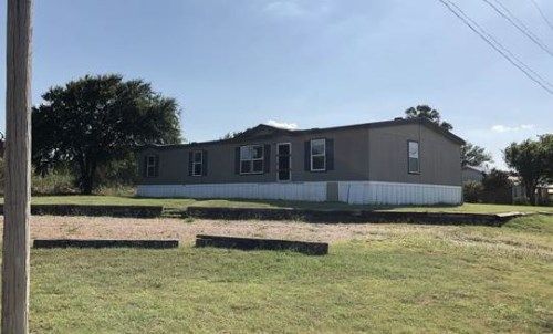 525 7th St., Megargel, TX 76370