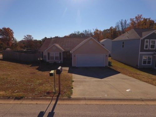 703 ROEBUCK AVE, Roebuck, SC 29376