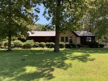 401 Dogwood Trail, Jasper, AL 35504