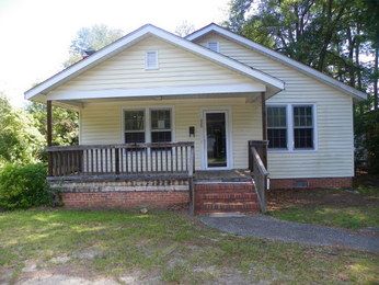 426 Marion St, Kingstree, SC 29556