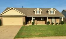 7730 Woodridge Dr W Southaven, MS 38672