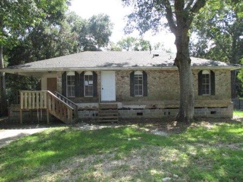 133 Clara Dr, Baton Rouge, LA 70814