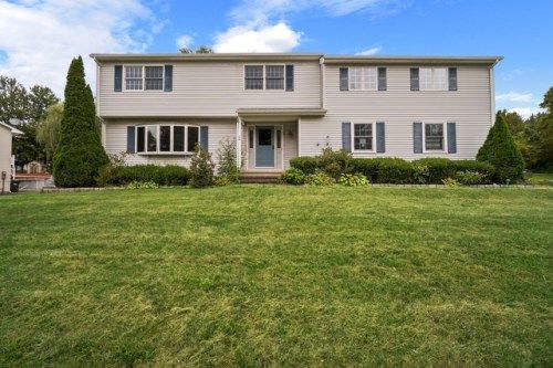 12 Spring Hill Ln, Bethel, CT 06801