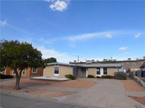 2304 Villa Plata Dr, El Paso, TX 79935