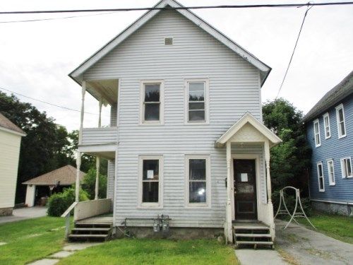 11 6th St, Gloversville, NY 12078