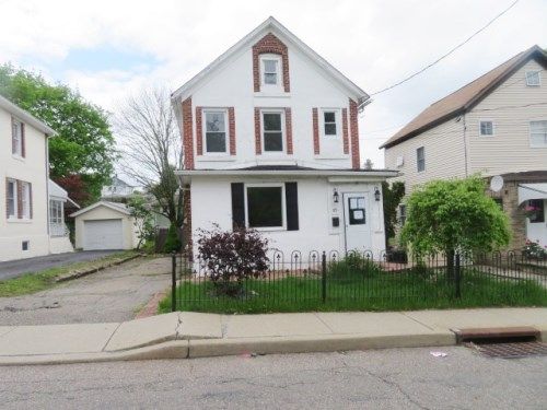 89 Stoll St, Netcong, NJ 07857