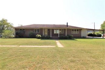 406 Riverton Drive, Rainbow City, AL 35906