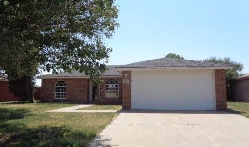 2607 Itasca Rd, Plainview, TX 79072