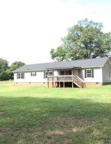 2323a Beaverdam Rd, Williamston, SC 29697