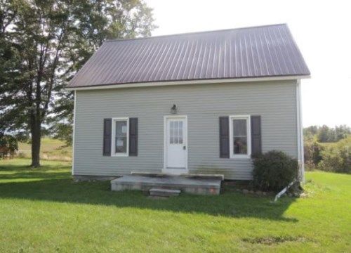 5580 Peck Rd, Croswell, MI 48422