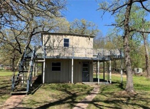 209 COUNTY RD 1211, Fairfield, TX 75840