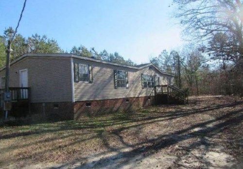 499 Railroad Ave, Dendron, VA 23839