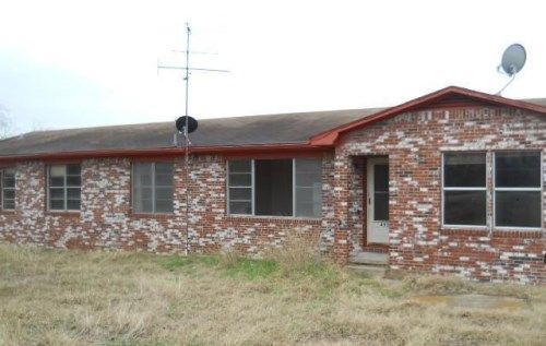 4920 Fm 1115, Flatonia, TX 78941