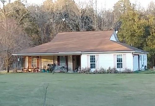 270 County Line Rd, Damascus, GA 39841