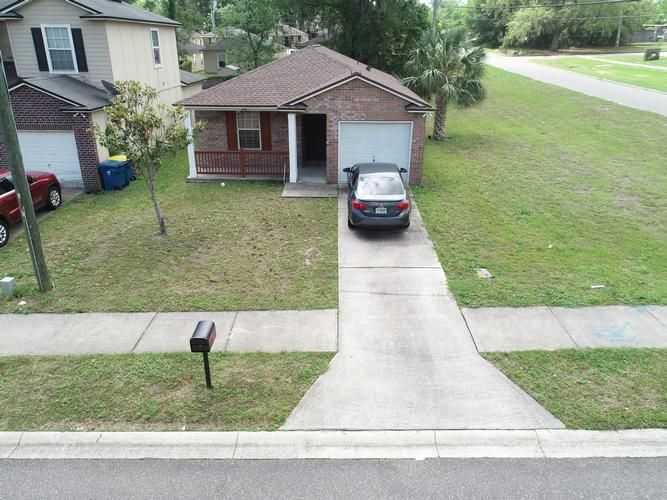 8406 KONA AVE, Jacksonville, FL 32211