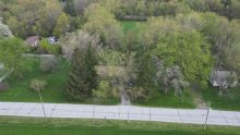 237 HAGLUND RD Chesterton, IN 46304