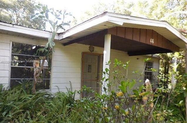 44 County Road 495, Lake Panasoffkee, FL 33538