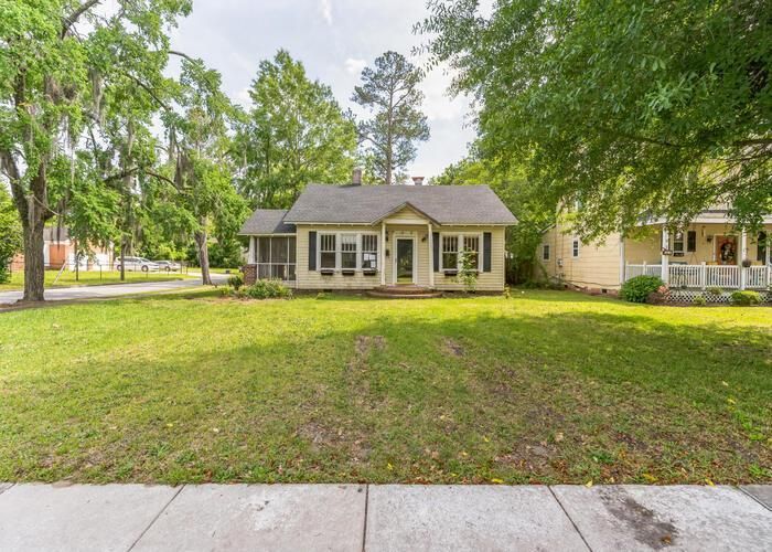 326 E GODBOLD ST, Marion, SC 29571